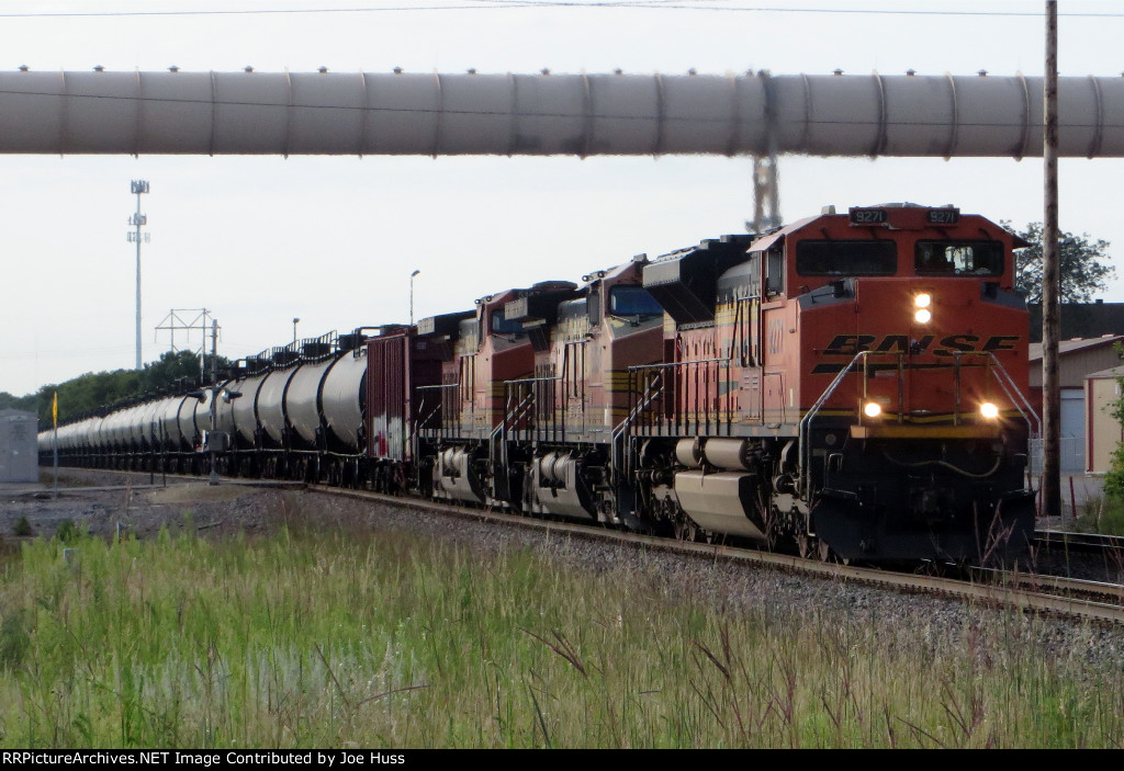 BNSF 9271 West